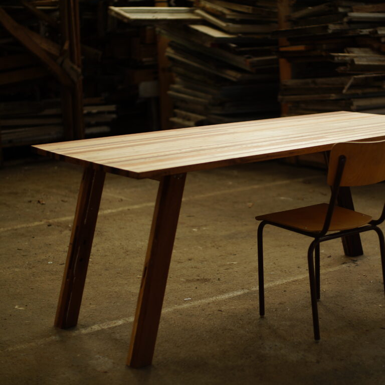 MTa01 – Table haute