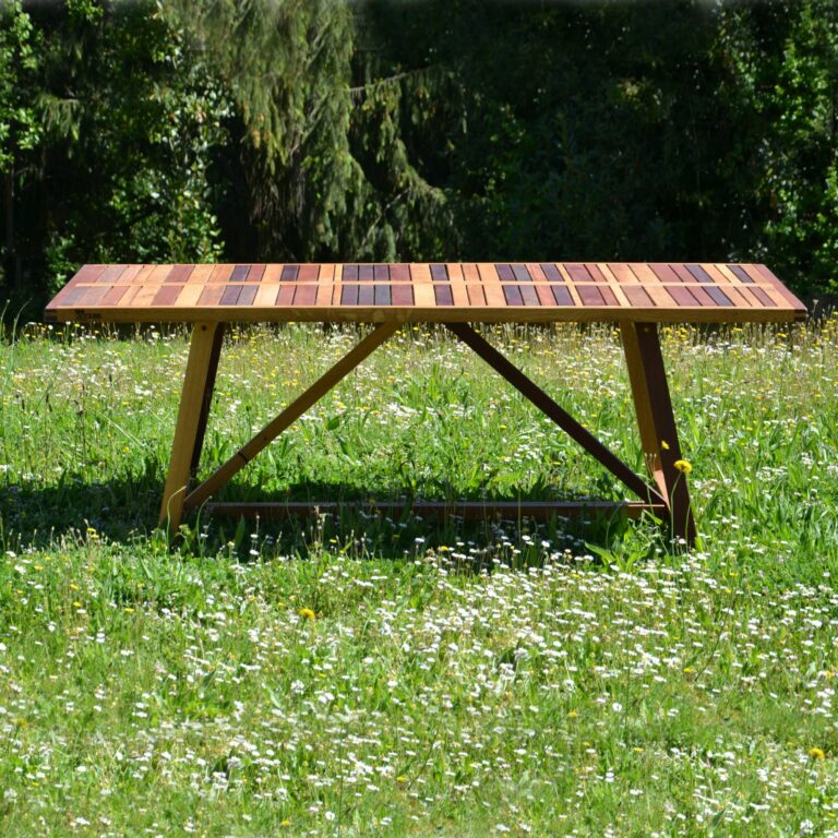 CTa01 – Table de jardin