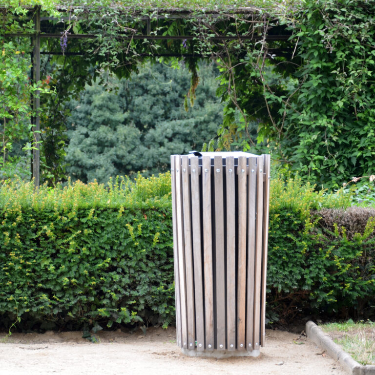 LPo01 – Corbeille