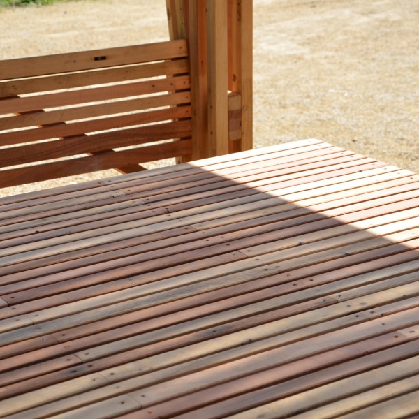 AMa03-TABLE-PIQUE-NIQUE-DETAIL-3081-100-Detours-LT