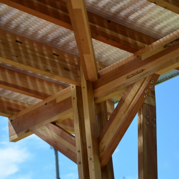 AMa03-TABLE-PIQUE-NIQUE-DETAIL-3082-100-Detours-LT